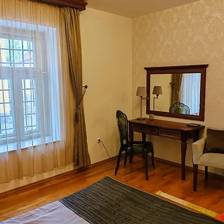 Varosi Vendeghaz Guest house