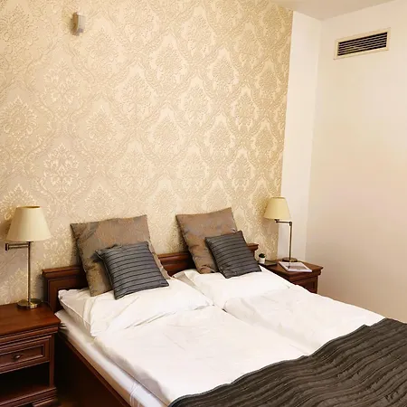 Guest house Varosi Vendeghaz *