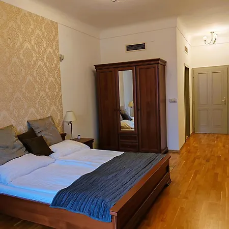 Varosi Vendeghaz Szentendre