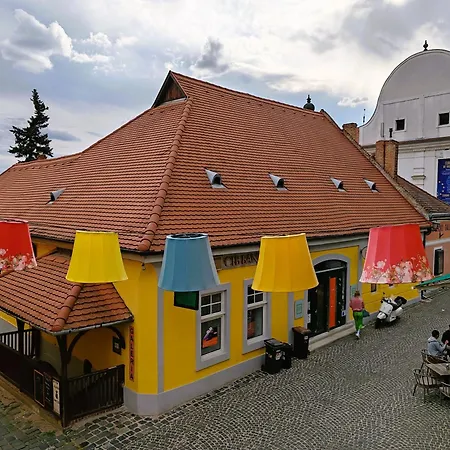 Varosi Vendeghaz *