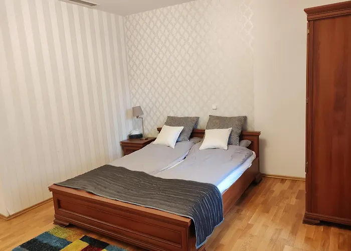 Varosi Vendeghaz 3* Szentendre